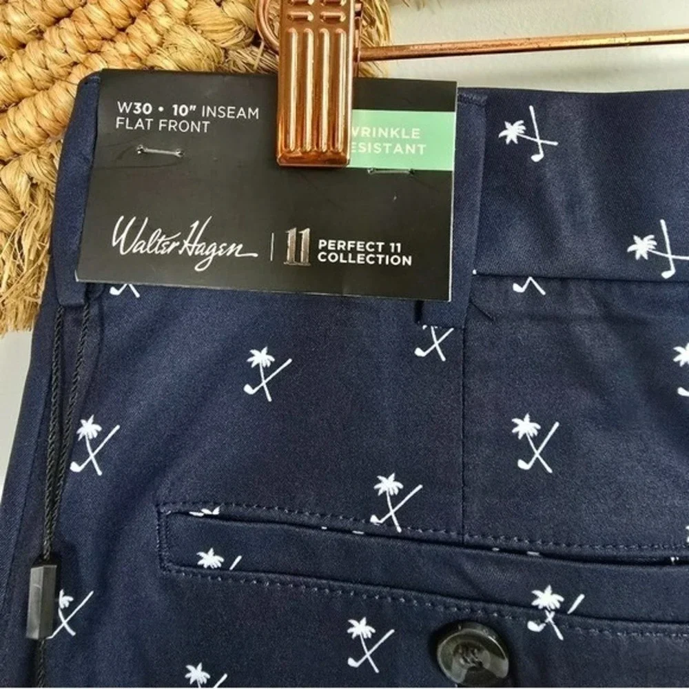 Walter Hagen NEW Perfect 11 Flat Front Palm Navy Blue Golf Shorts Mens SZ 30